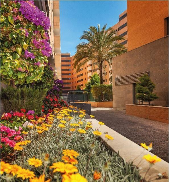 Keywise Perfect Location Next To Maria Zambrano Station, Central , Beach ,Pool And Free Parking Málaga Extérieur photo